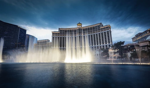 Navigating Cancellation Clauses: Can You Break Free Without Penalty at Vegas' Luxe Hotels?